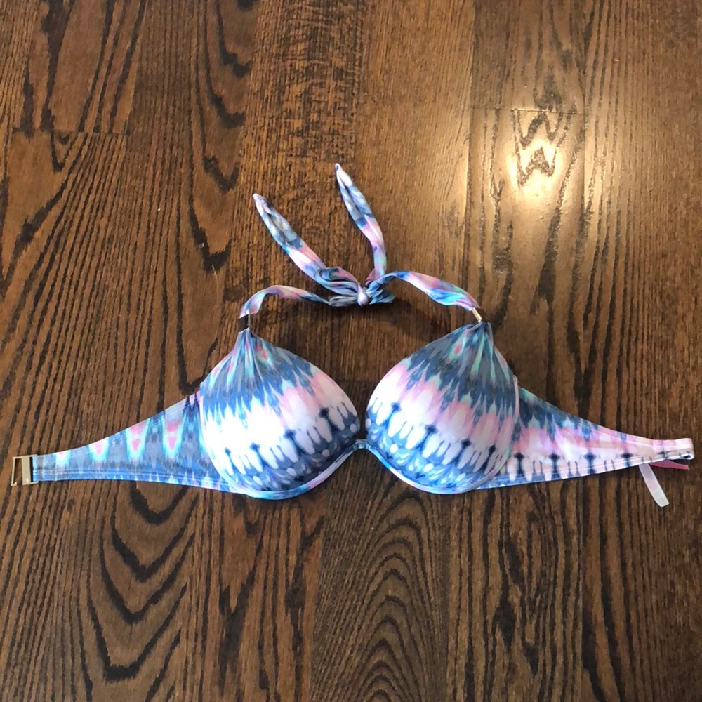 Victoria’s Secret Bombshell Swim Top